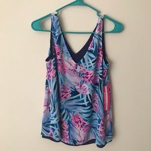 Reversible top